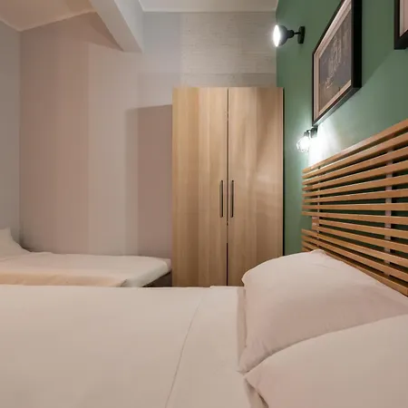 Urban House Marconi Silenzioso E * Roma